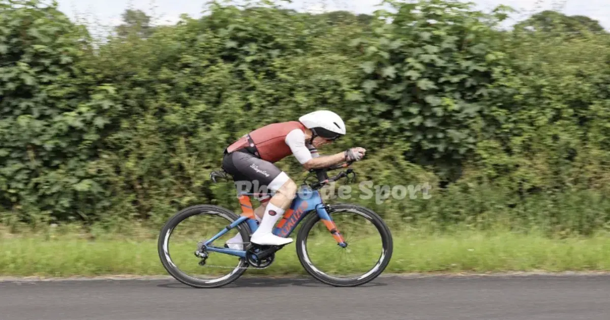 Cycling Time trialist racing